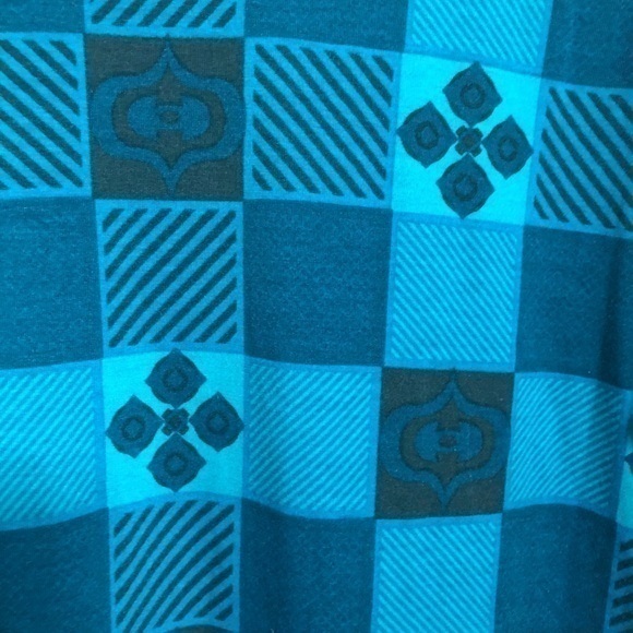 Fun Lularoe Top in Blue with geometric Pattern - Picture 2 of 9
